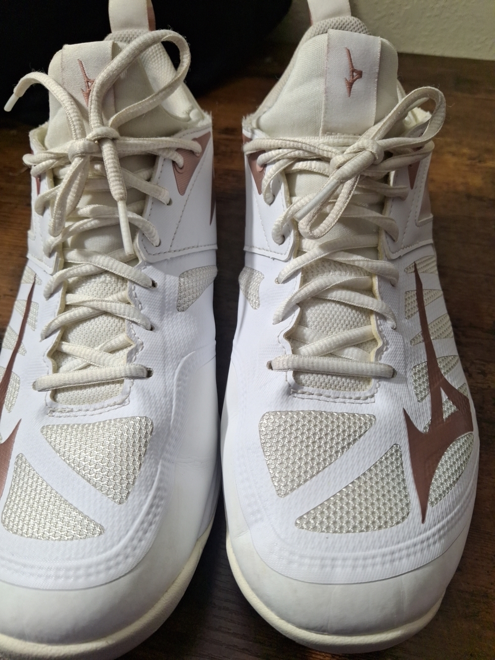 Mizuno Volleyball Shoes in White and Rose Gold - Picture 3 of 10